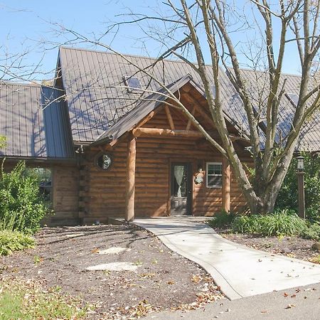 Hummingbird Haven Cabin By Amish Country Lodging برلين المظهر الخارجي الصورة
