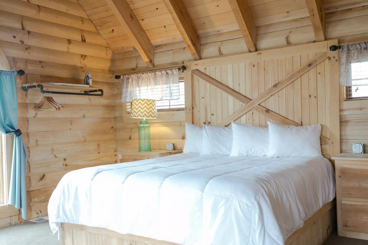 Hummingbird Haven Cabin By Amish Country Lodging برلين المظهر الخارجي الصورة